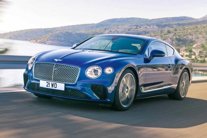 హైదరాబాద్ కు వచ్చేసిన బెంట్లీ కార్లు..